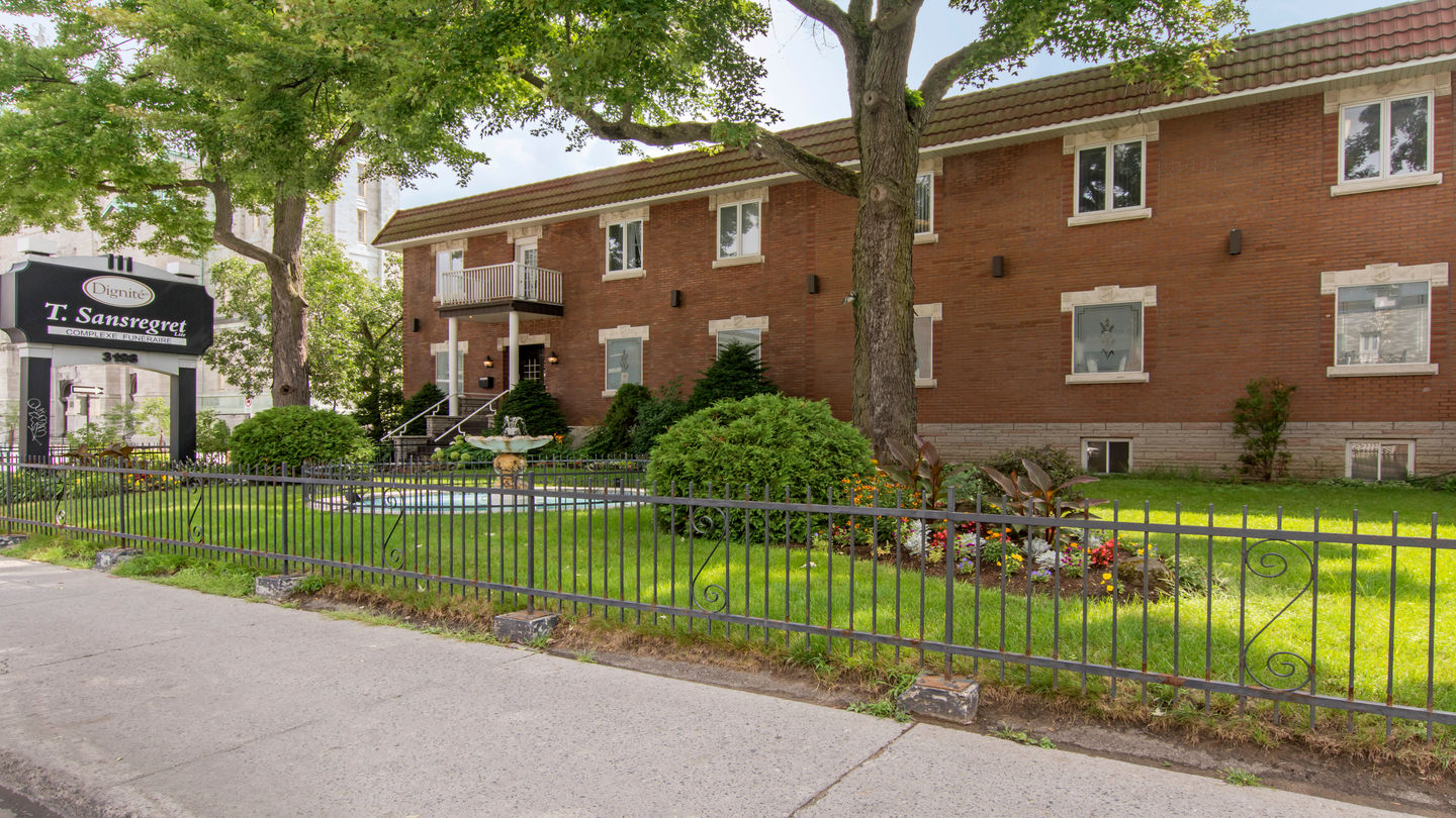 Exterior of Complexe funéraire T. Sansregret